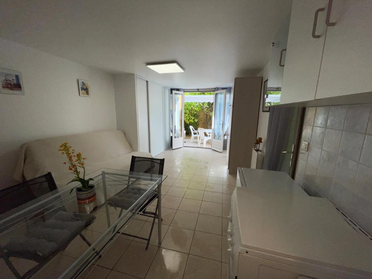 Apartment Pied Dans L Eau