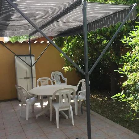 Studio Pied Dans L Eau La Londe-les-Maures Exterior photo